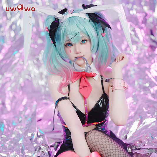 【Pre-sale】Uwowo V Singer Rabbit Hole Bunny Cosplay Costume